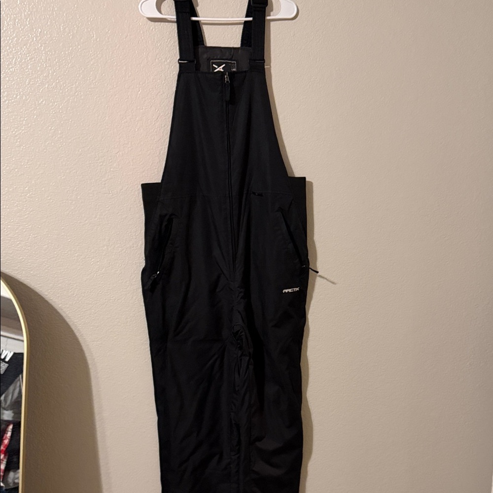 Men’s snowboarding bib